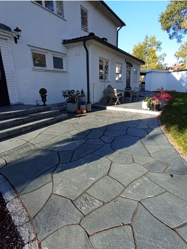 Trädgårdsarbete-projekt i Täby